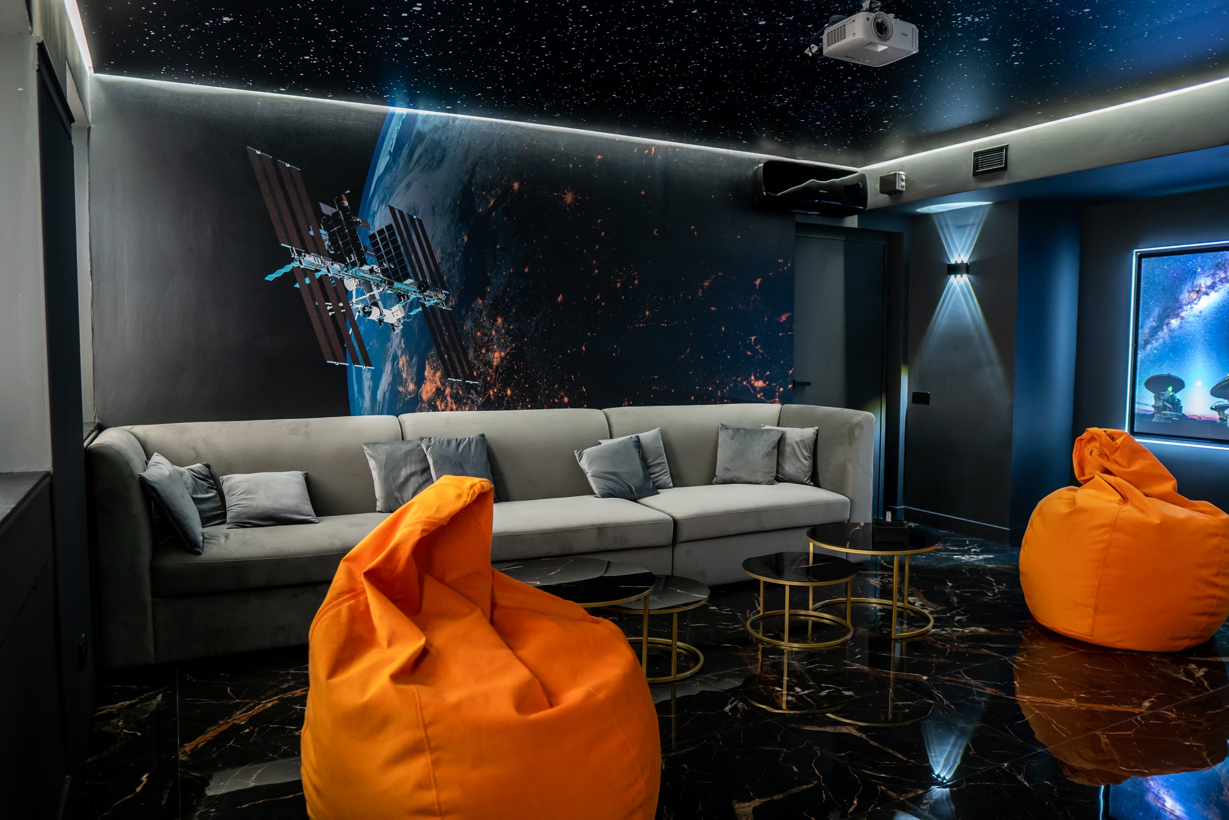 Фотография площадки Караоке-лофт в центре Москвы, зал 5