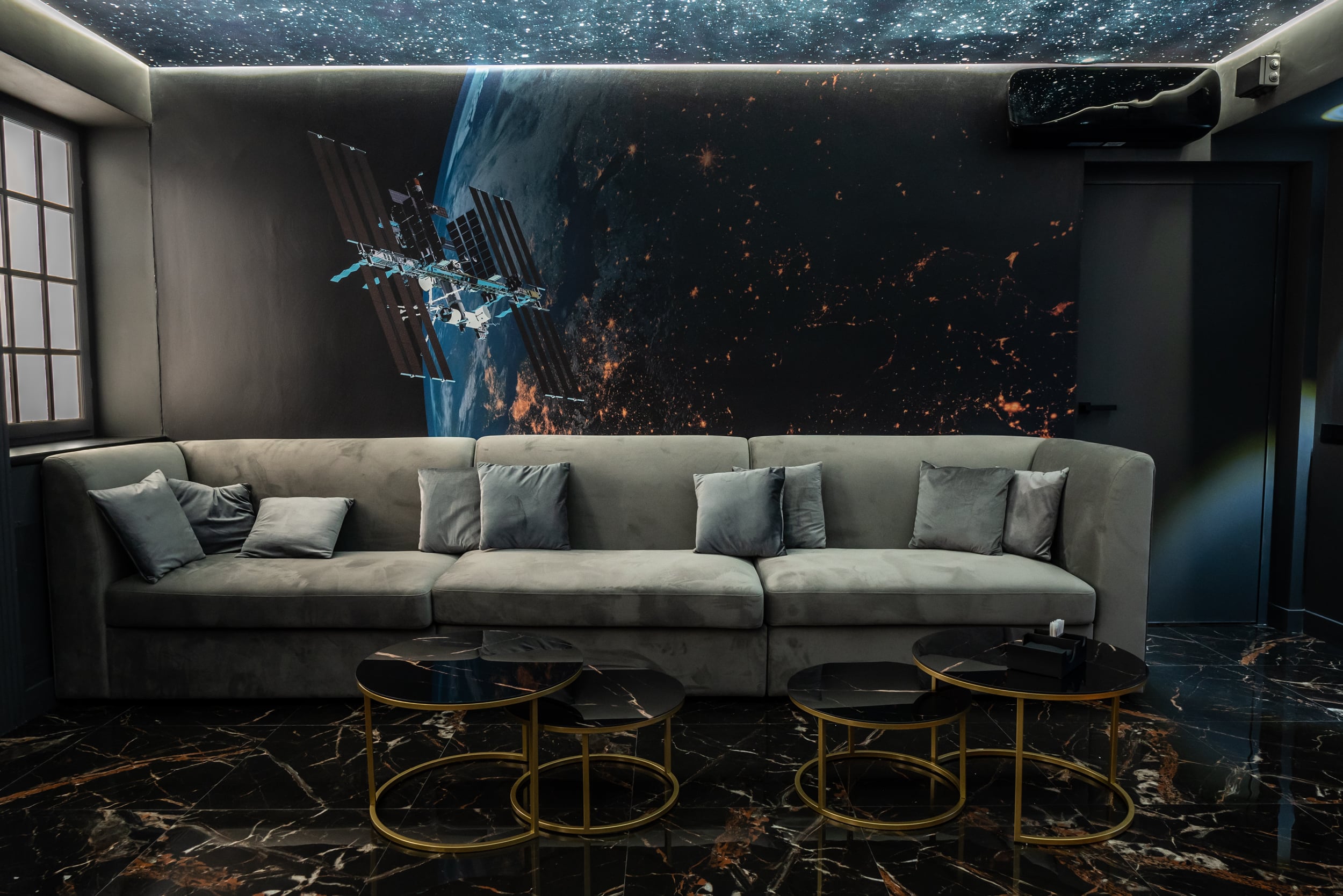 Фотография площадки Караоке-лофт в центре Москвы, зал 5 5