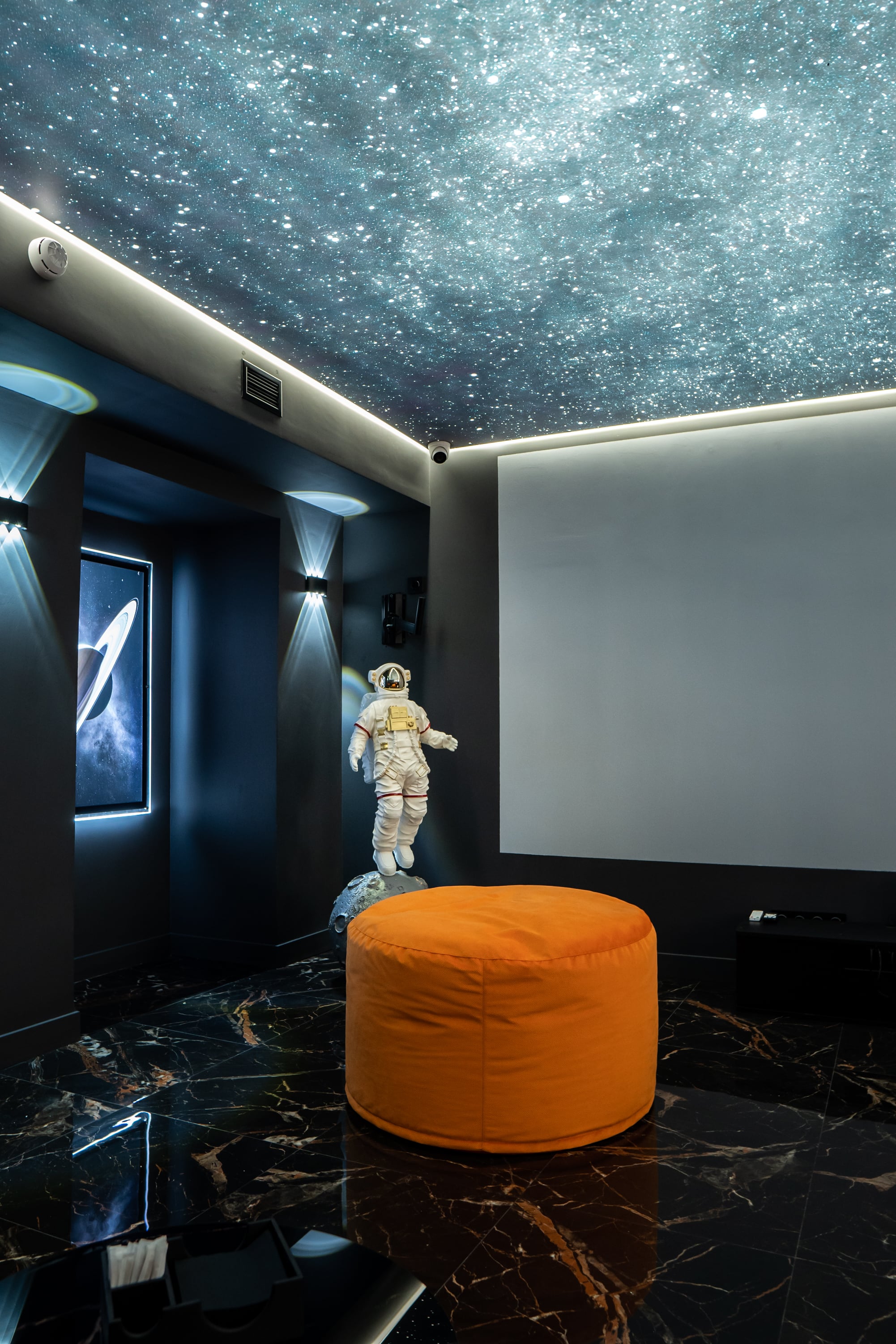 Фотография площадки Караоке-лофт в центре Москвы, зал 5 4